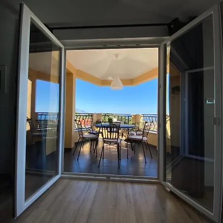 Penthouses Panorama *